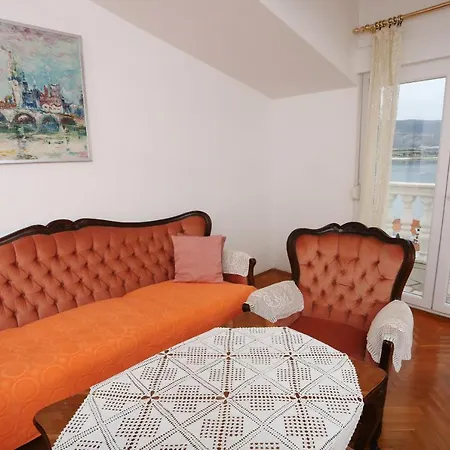 Nena Appartement *