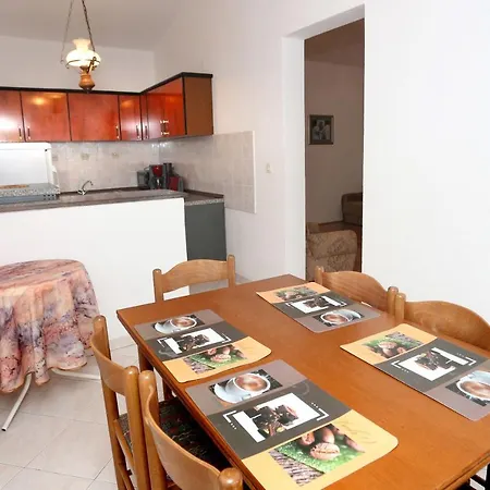 Nena Appartement *
